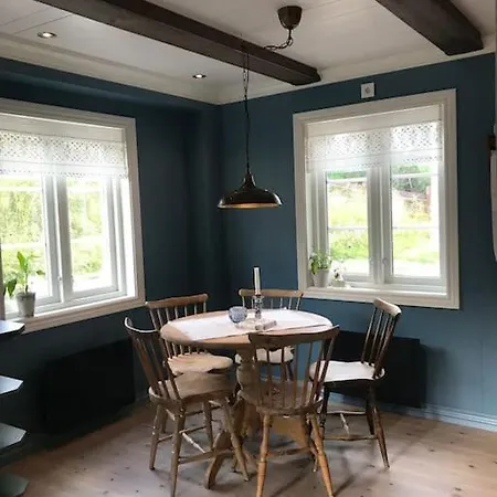 The Olav-house From 1840, At Farm Ellingbo * Vang I Valdres