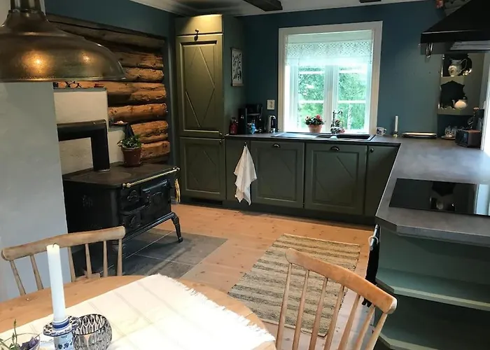 The Olav-house From 1840, At Farm Ellingbo בית נופש